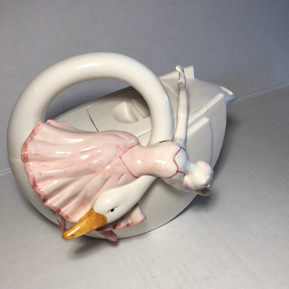 SWANLAKE TEAPOT - Picture 7 of 16